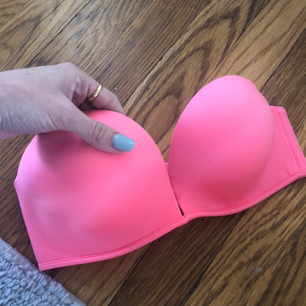 Victoria’s Secret Bombshell Bra